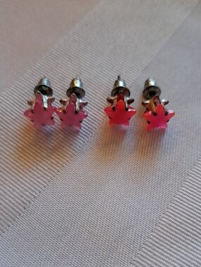 Girls' Pink Star Stud Earrings - Cute Everyday Accessory